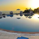 Maria With Pool And Panorama View - Agios Gordios 1 Apartamento *